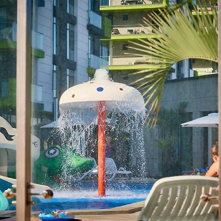 Cristalex Aparthotel & Spa Mamaia Nord Navodari Dış mekan fotoğraf