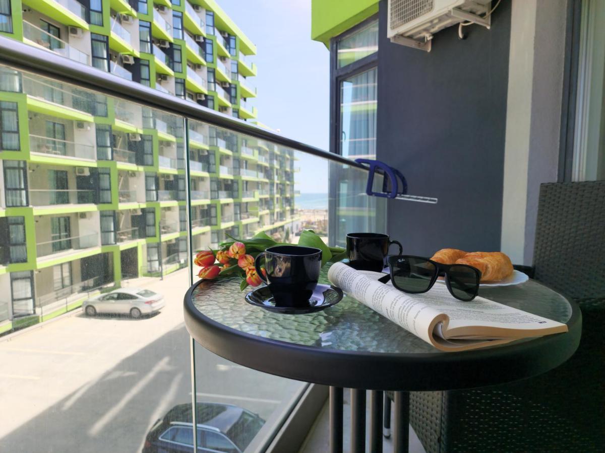 Cristalex Aparthotel & Spa Mamaia Nord Navodari Dış mekan fotoğraf