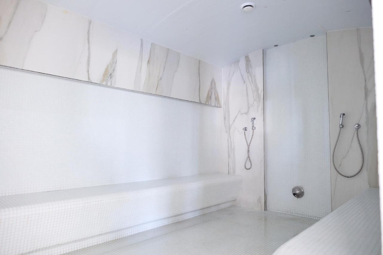 Cristalex Aparthotel & Spa Mamaia Nord Navodari Dış mekan fotoğraf